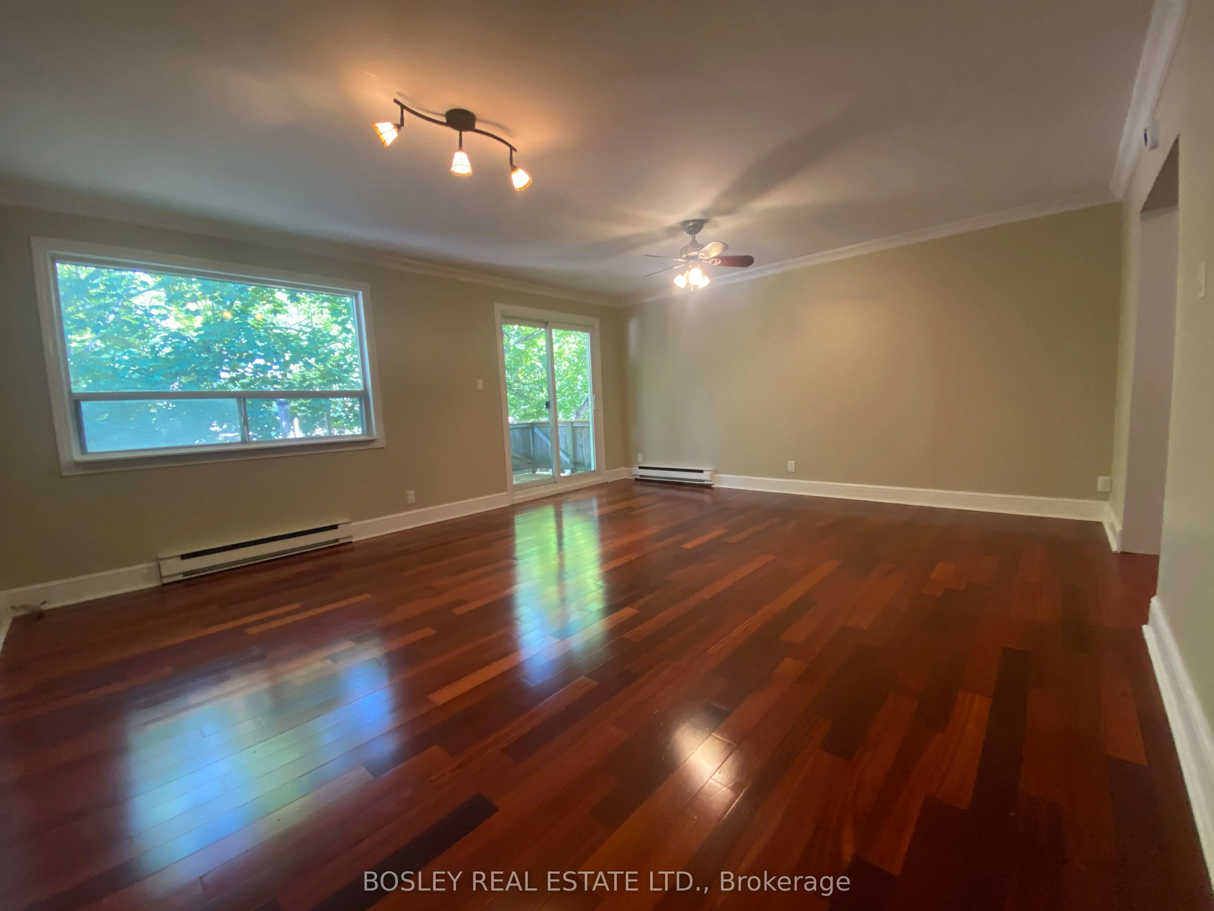 33 Lorindale Avenue, ##2 (UPPER)