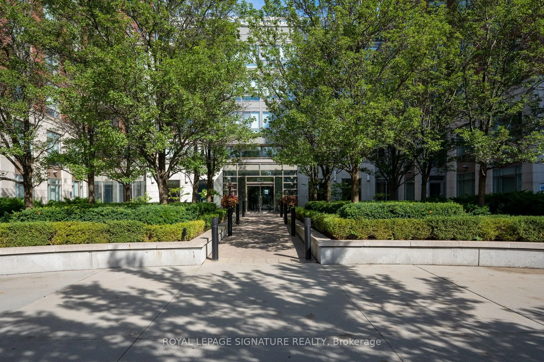 500 Queens Quay W, #208E