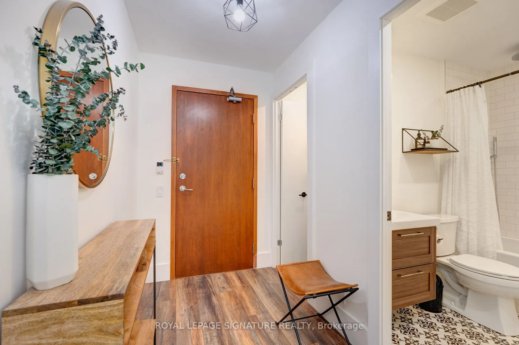 500 Queens Quay W, #208E