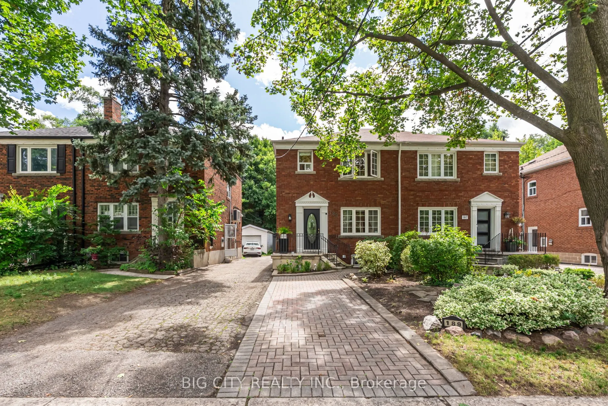 189 Donlea Drive, #Main