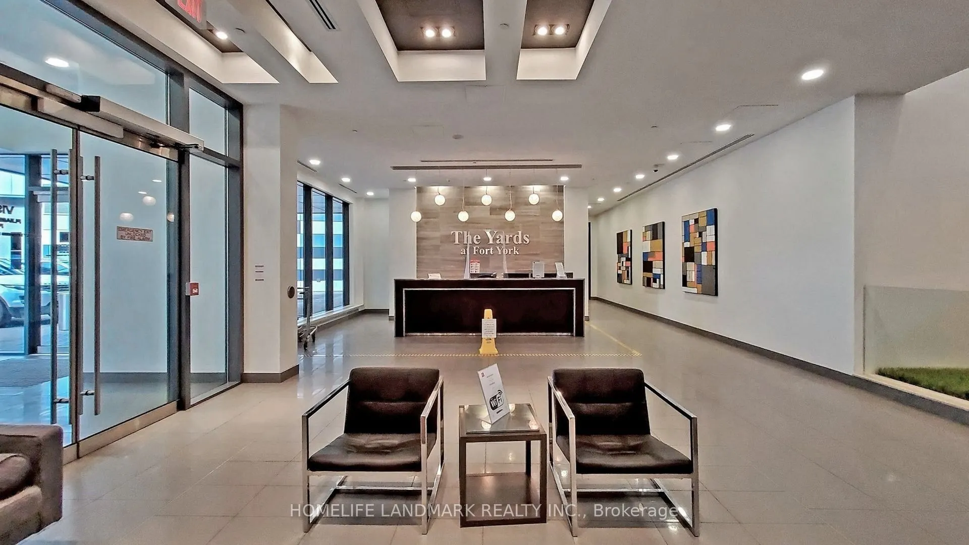20 Bruyeres Mews, #2611