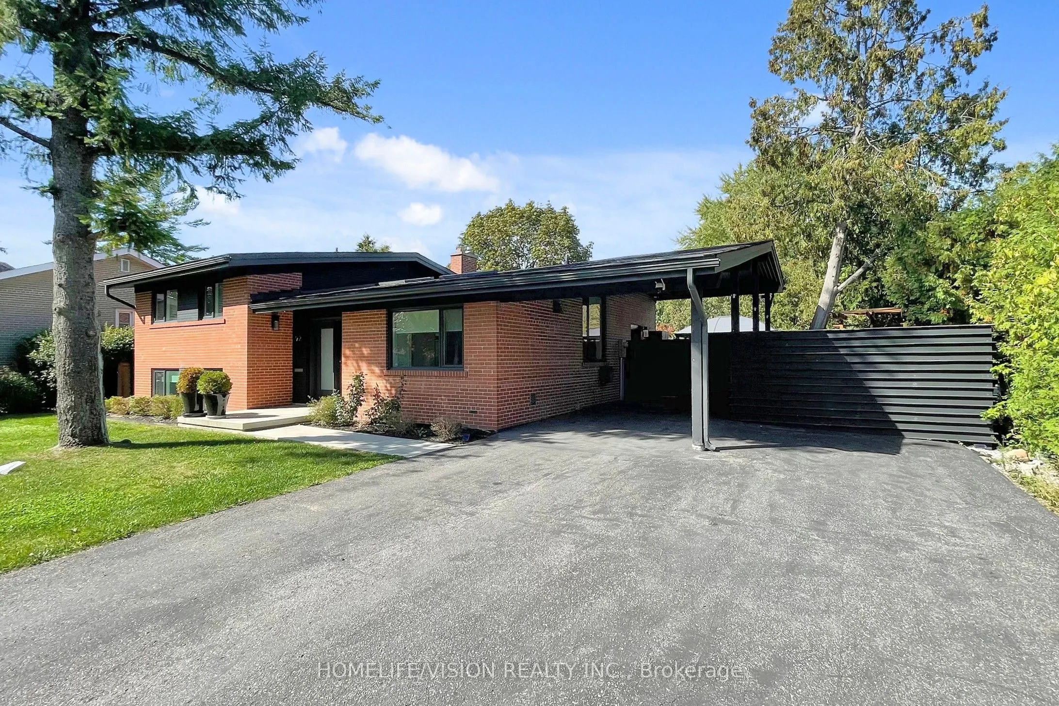 92 Three Valleys Drive