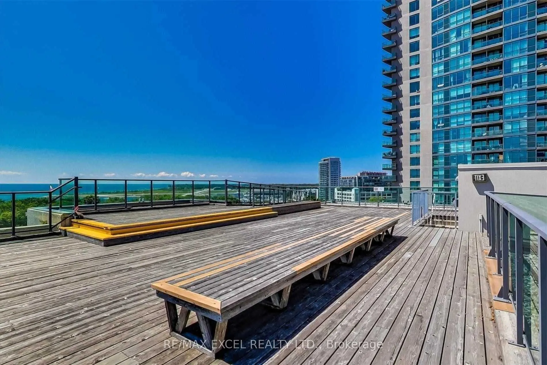 231 Fort York Boulevard, #1802