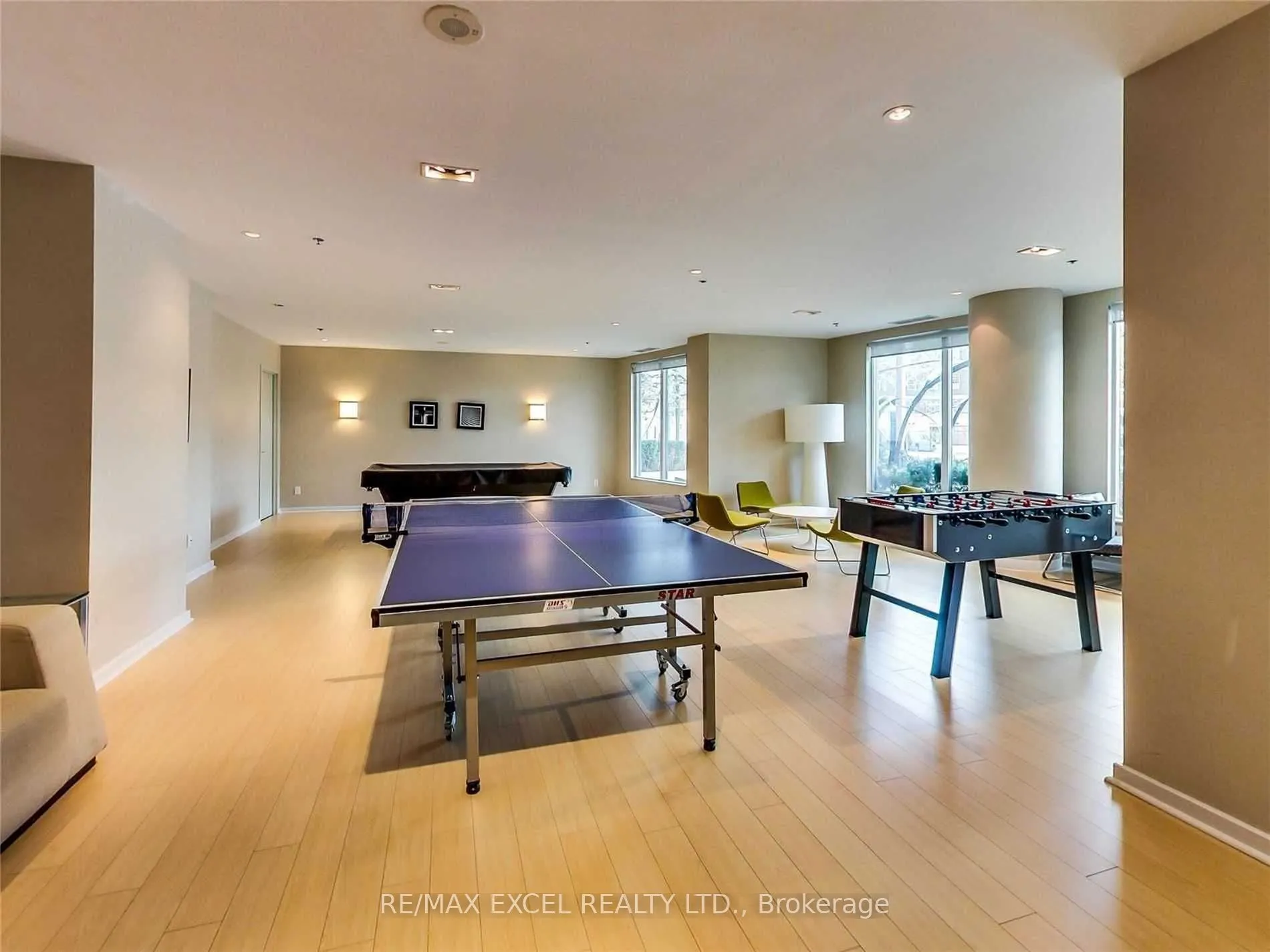 231 Fort York Boulevard, #1802