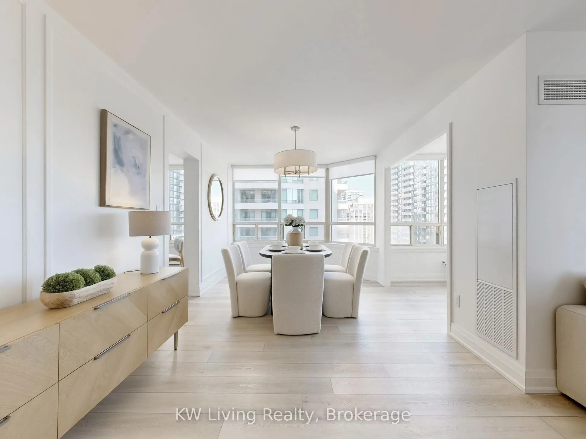 30 Greenfield Avenue, #1104