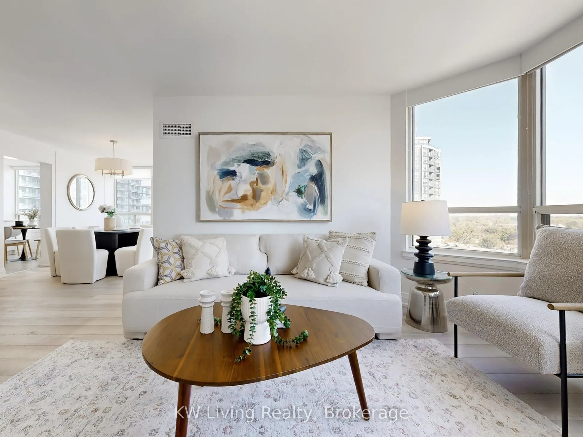 30 Greenfield Avenue, #1104