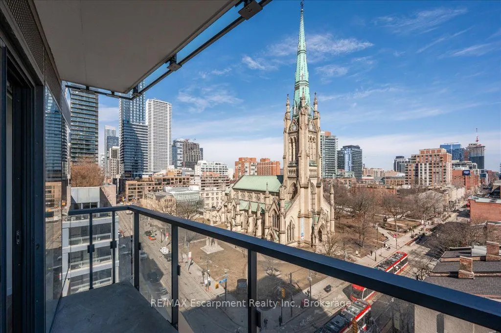 60 Colborne Street, #802