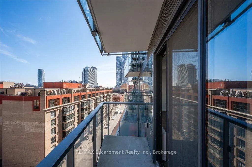 60 Colborne Street, #802
