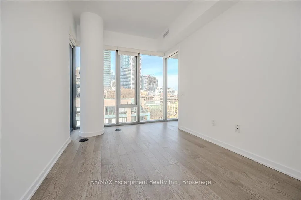 60 Colborne Street, #802