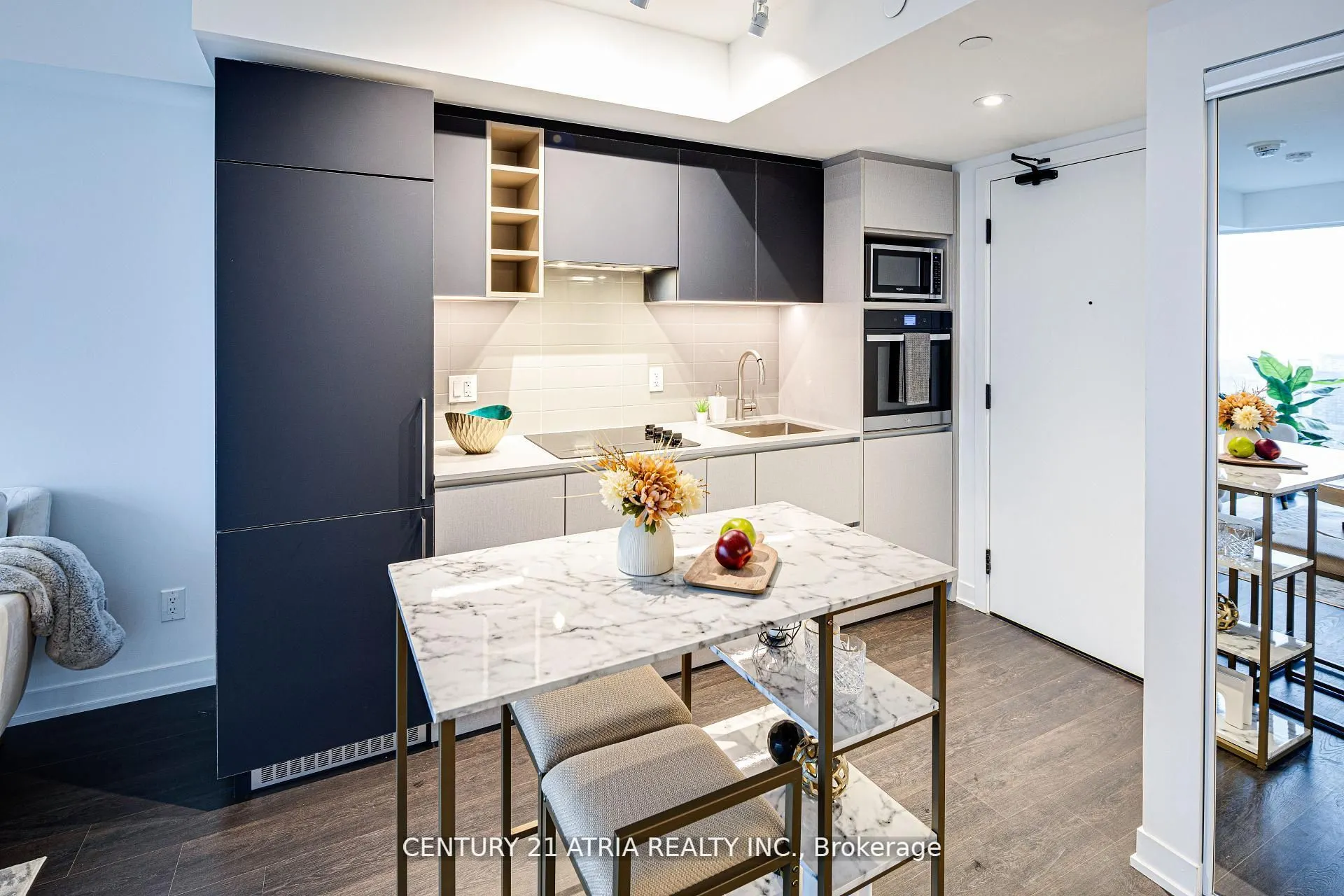 319 Jarvis Street, #5011