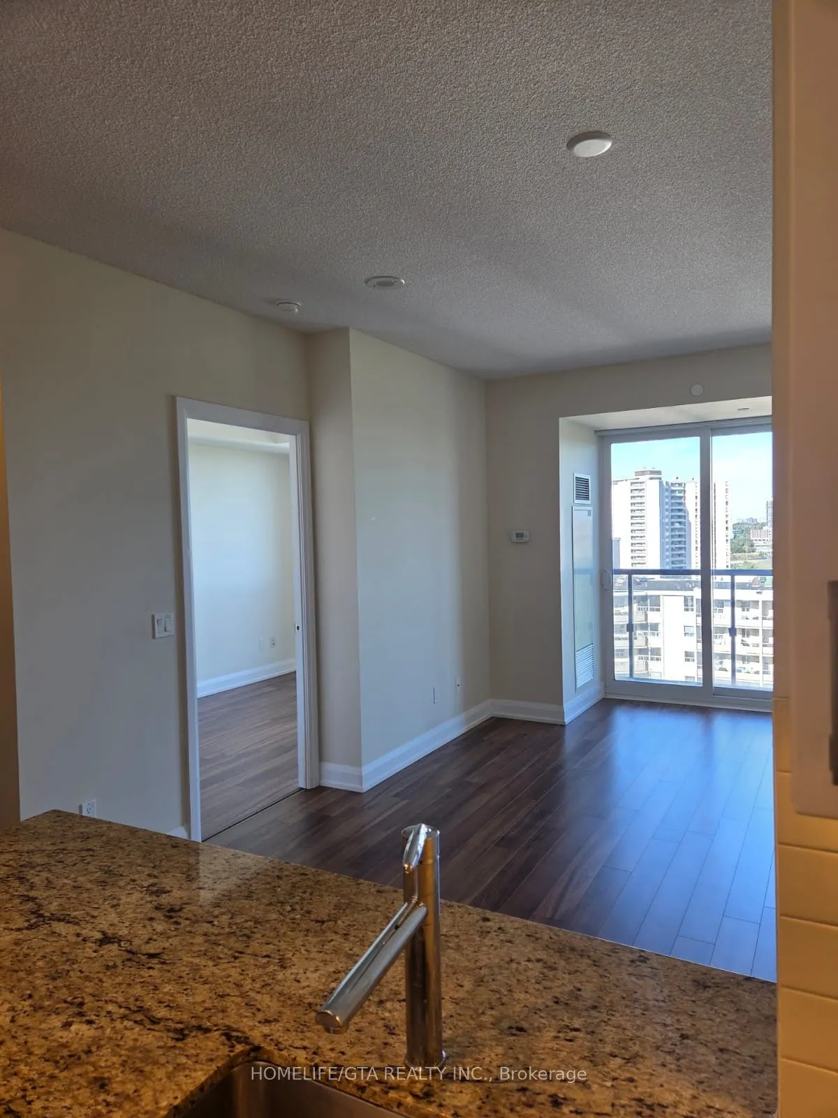 18 Graydon Hall Drive, #2306