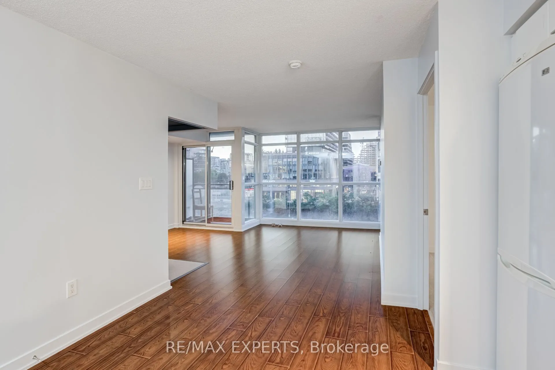 25 Capreol Court, #506