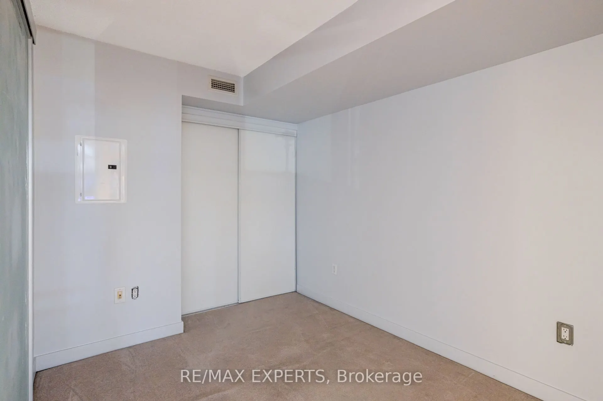 25 Capreol Court, #506