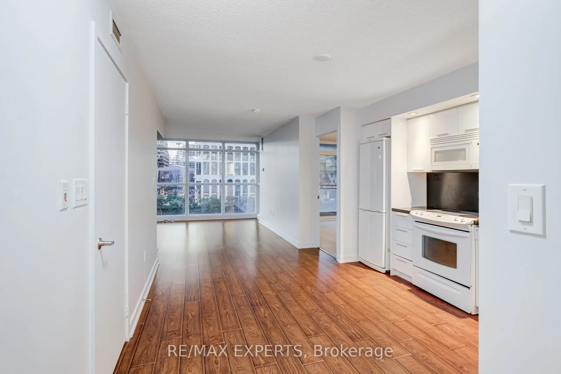 25 Capreol Court, #506