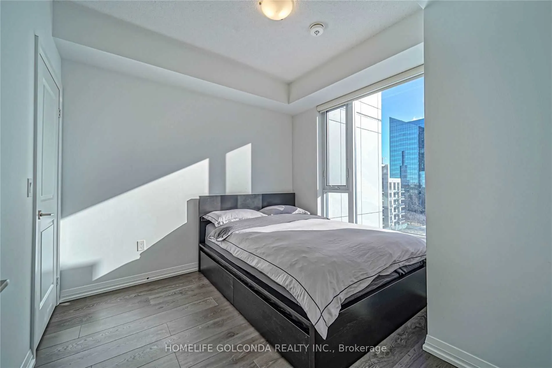 50 Ann O' Reilly Road, #806