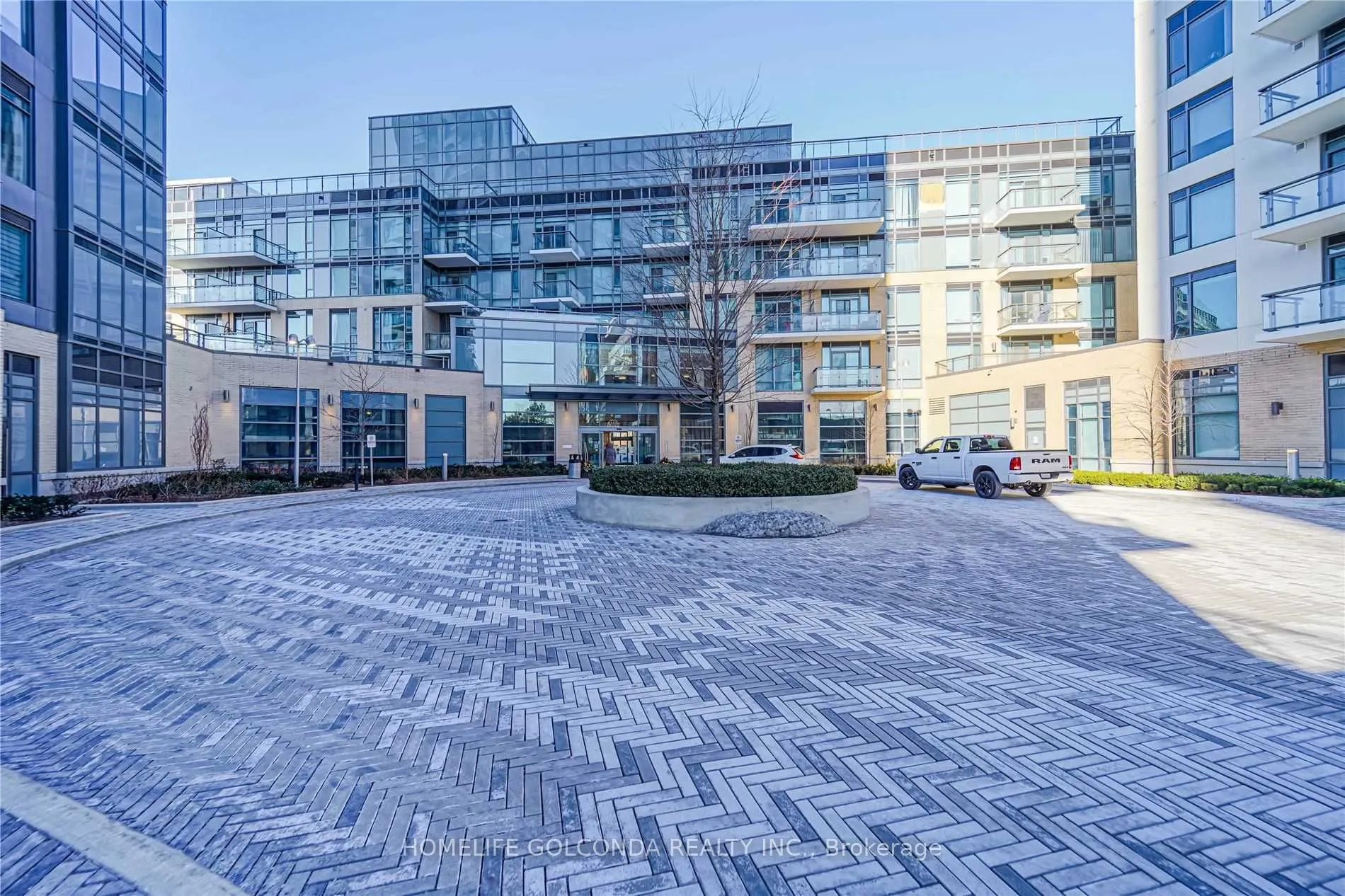 50 Ann O' Reilly Road, #806