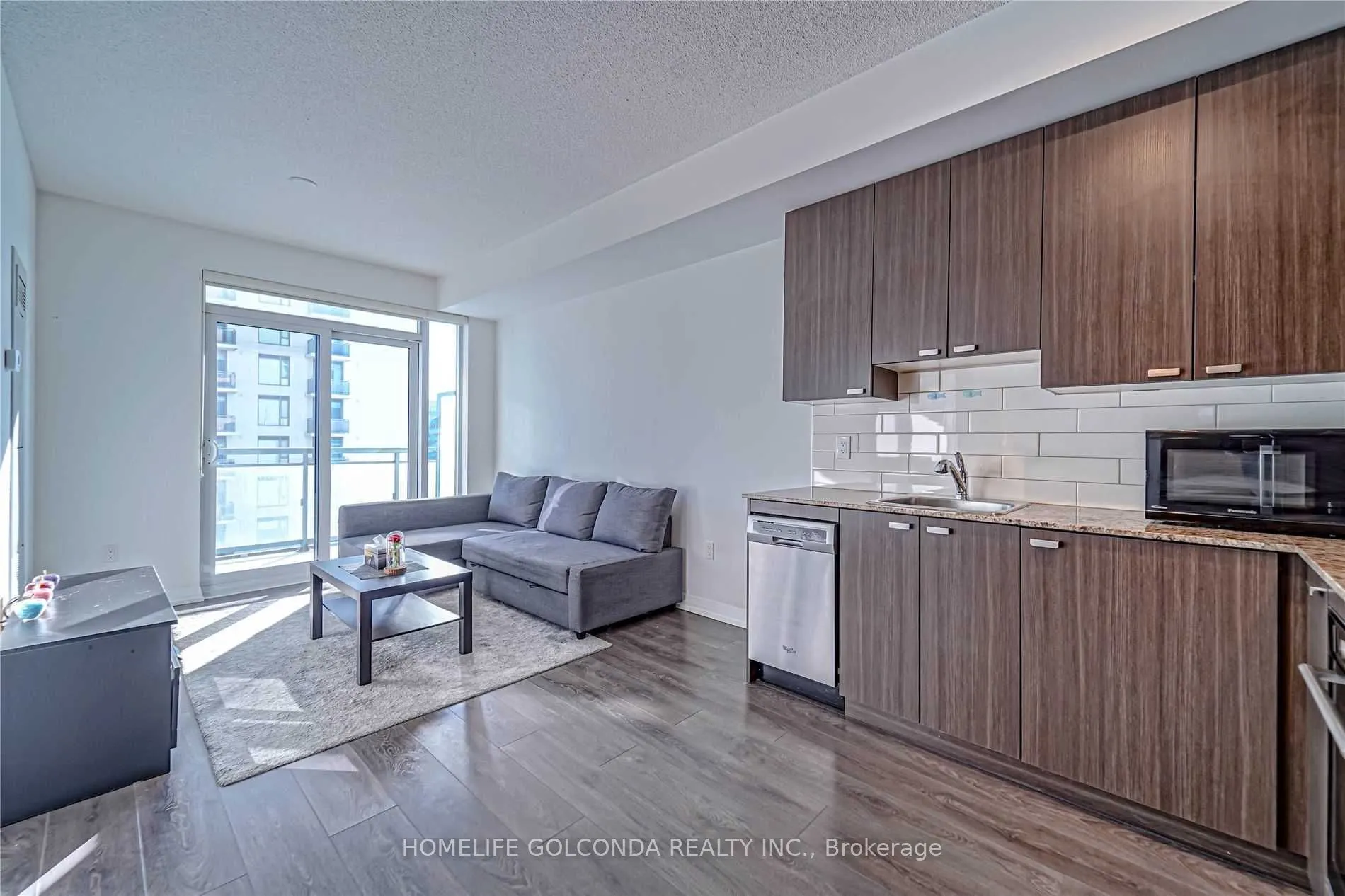 50 Ann O' Reilly Road, #806