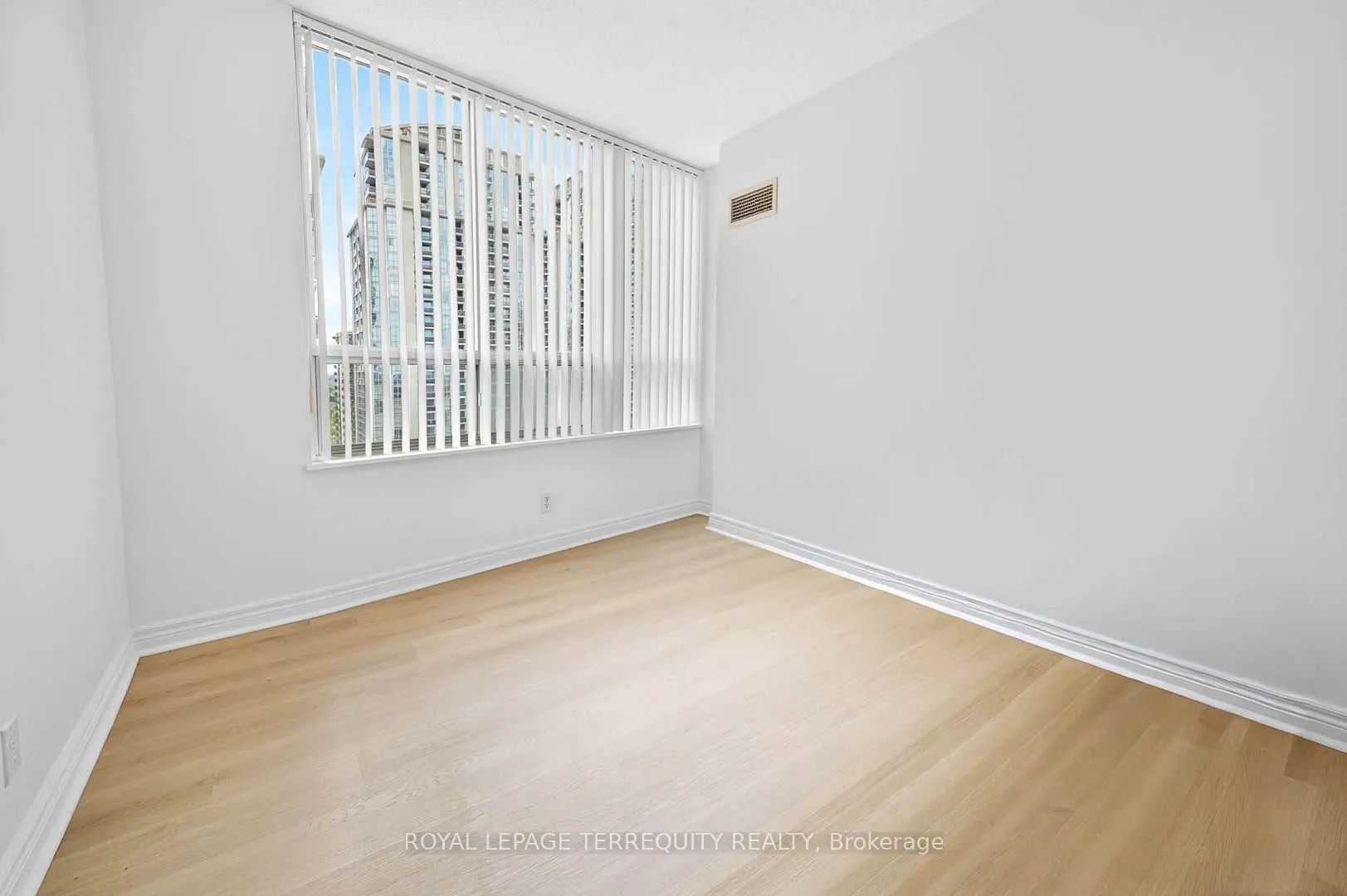 23 Hollywood Avenue, #2610