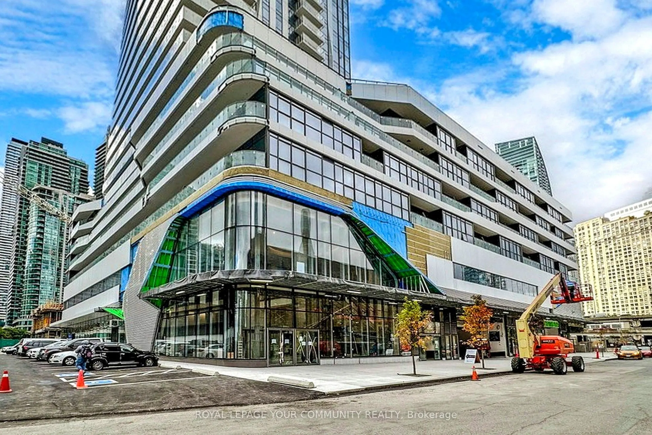 28 Freeland Street, #4408