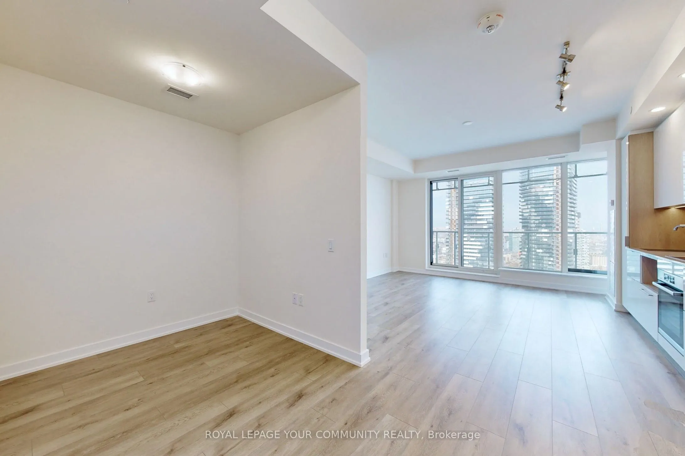 28 Freeland Street, #4408