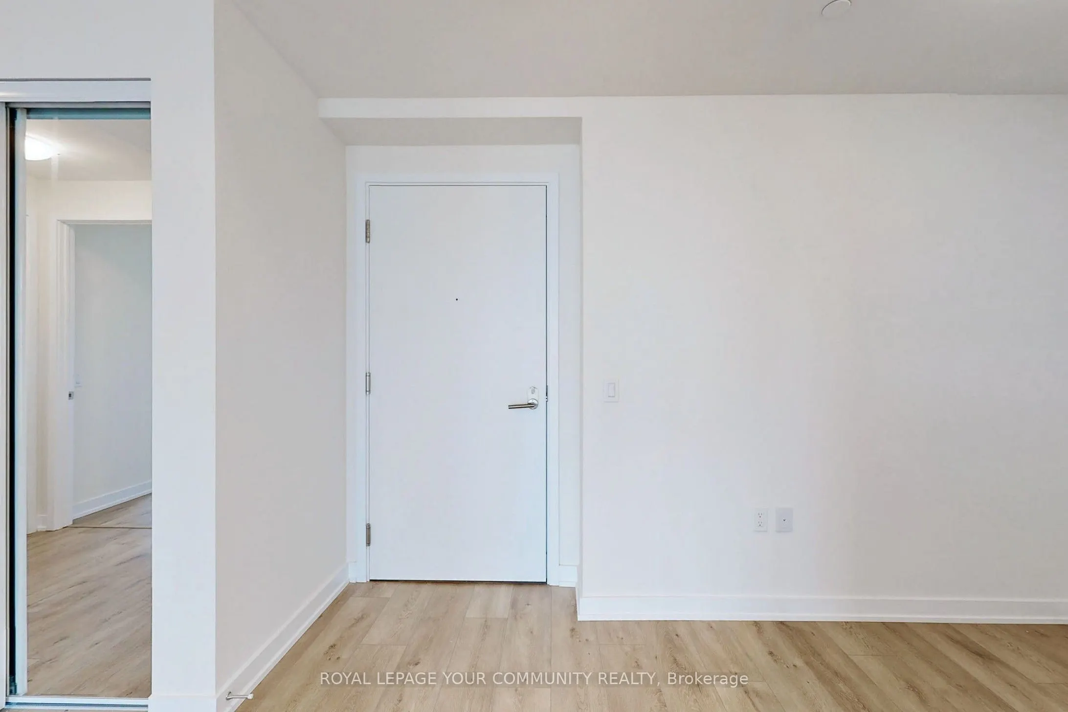 28 Freeland Street, #4408