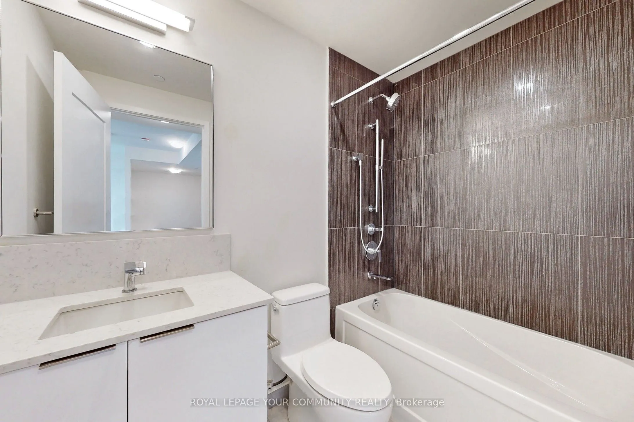 28 Freeland Street, #4408
