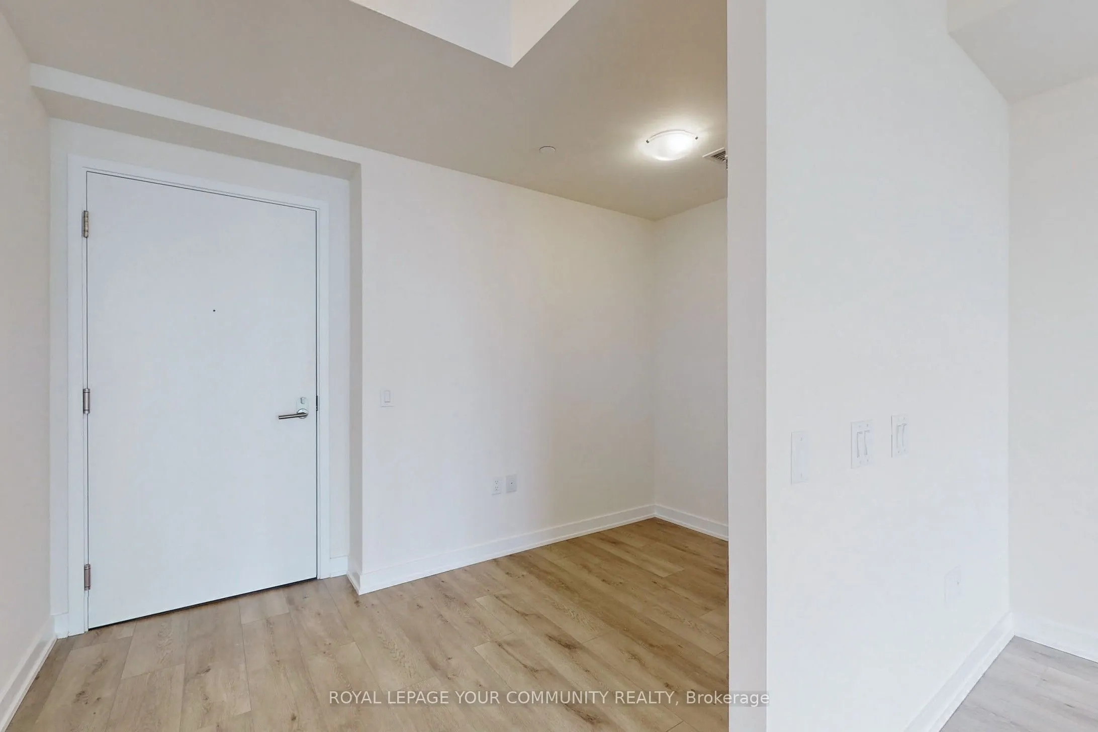28 Freeland Street, #4408