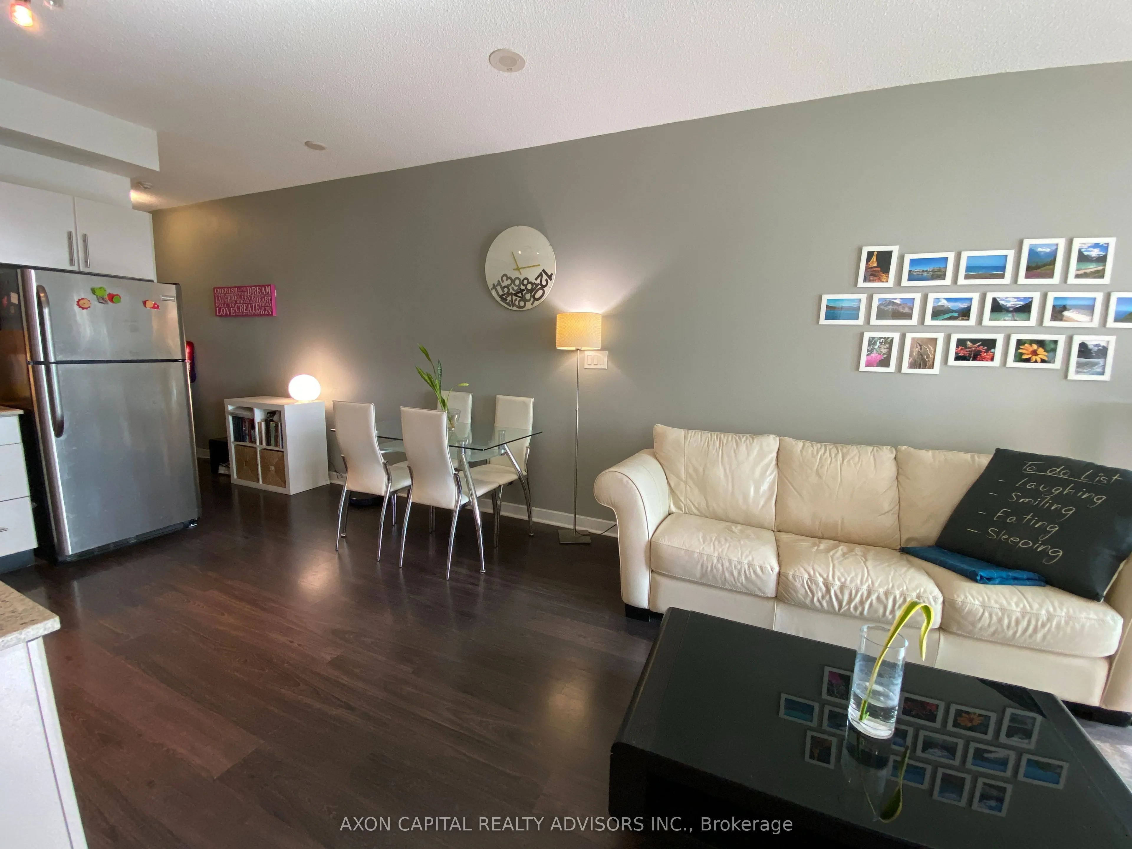 33 Bay Street, #511