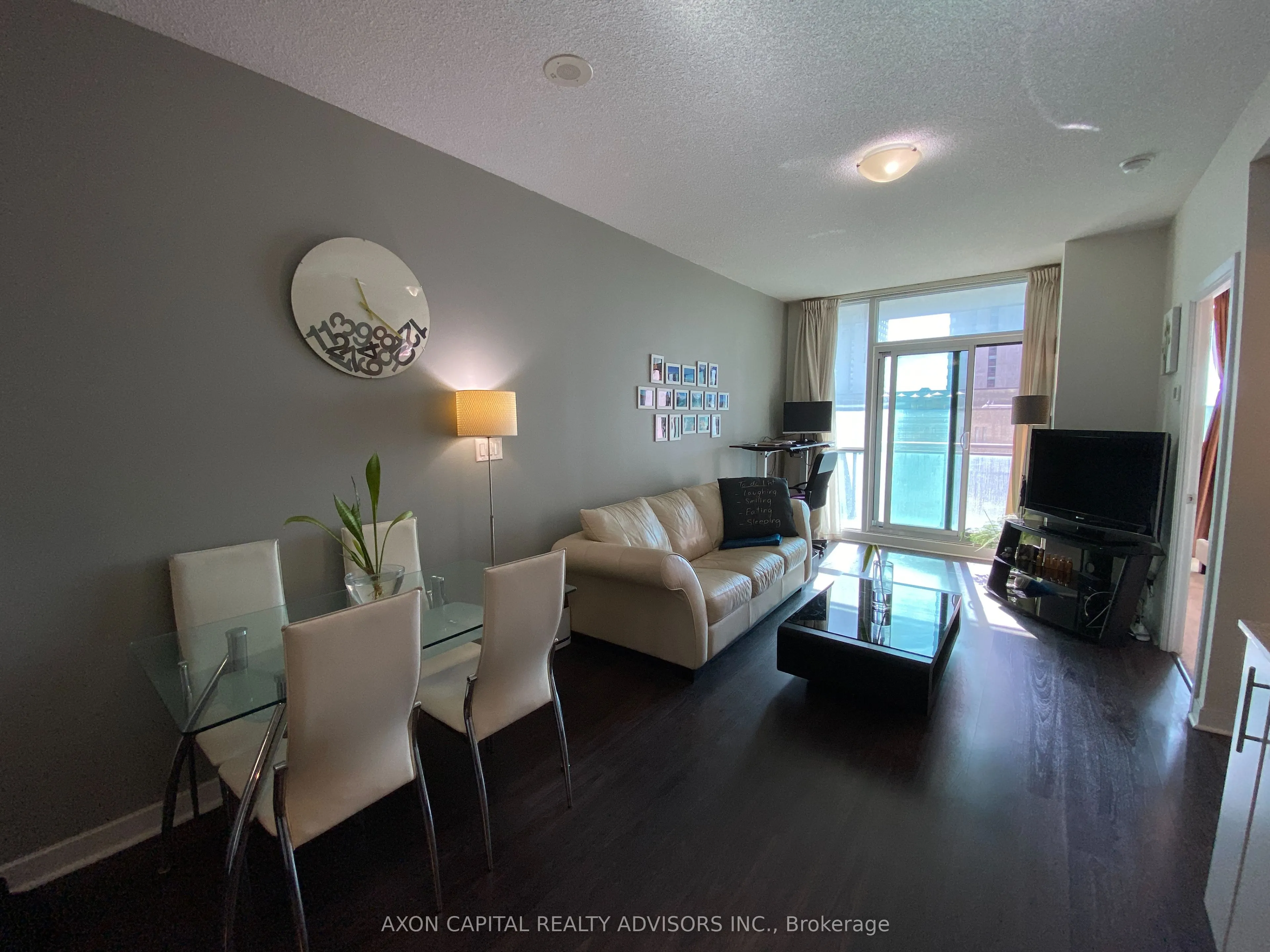 33 Bay Street, #511