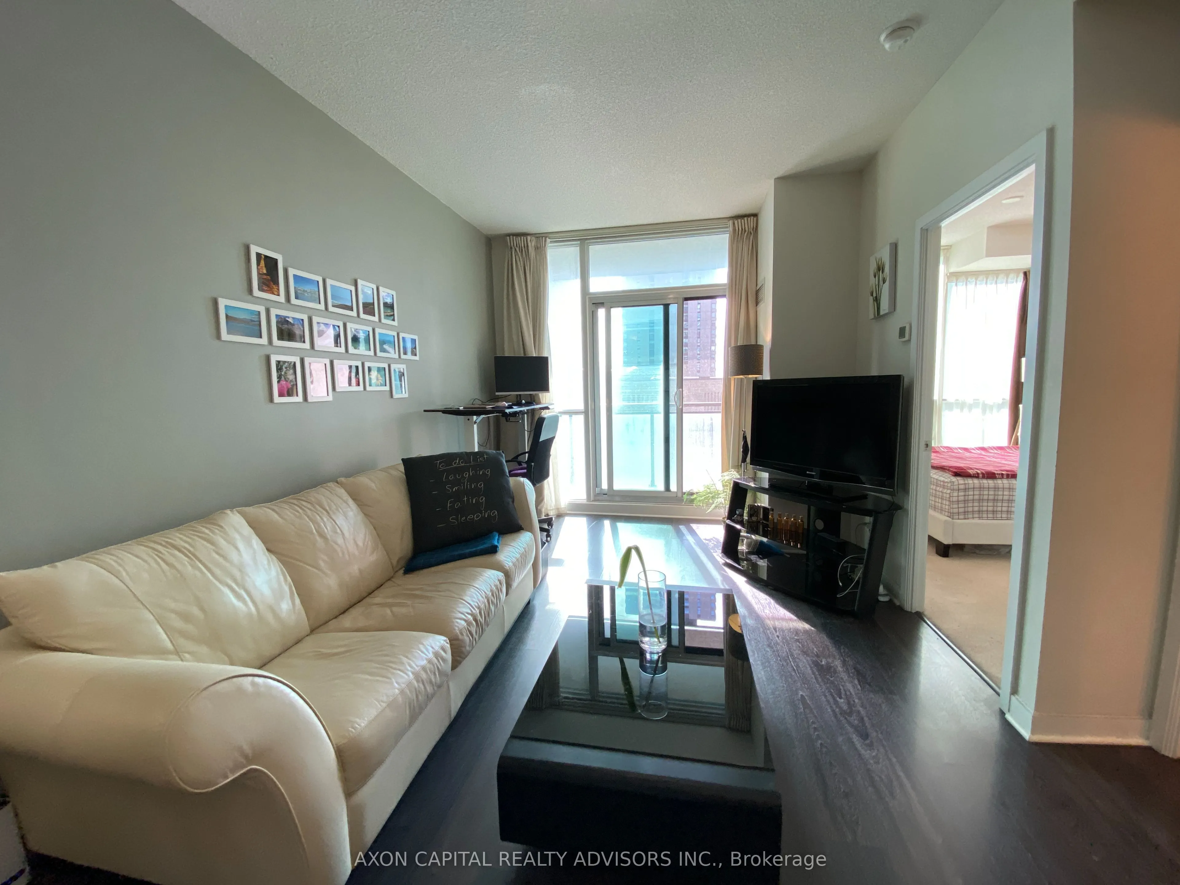 33 Bay Street, #511