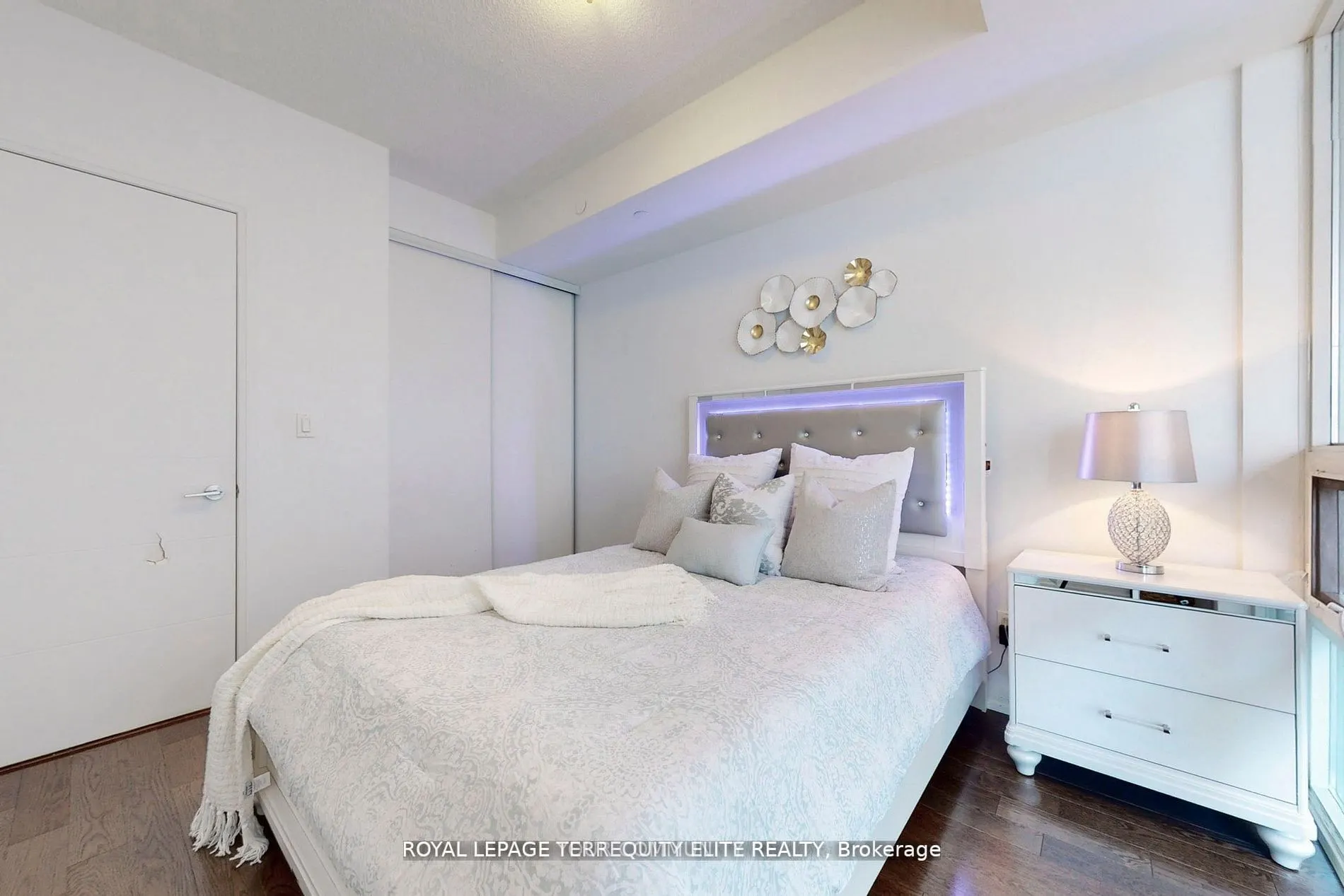 460 Adelaide Street, #505