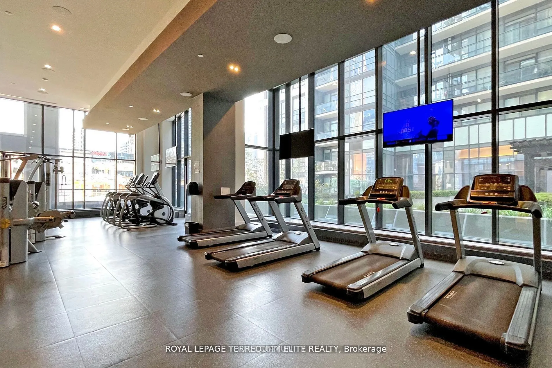 460 Adelaide Street, #505