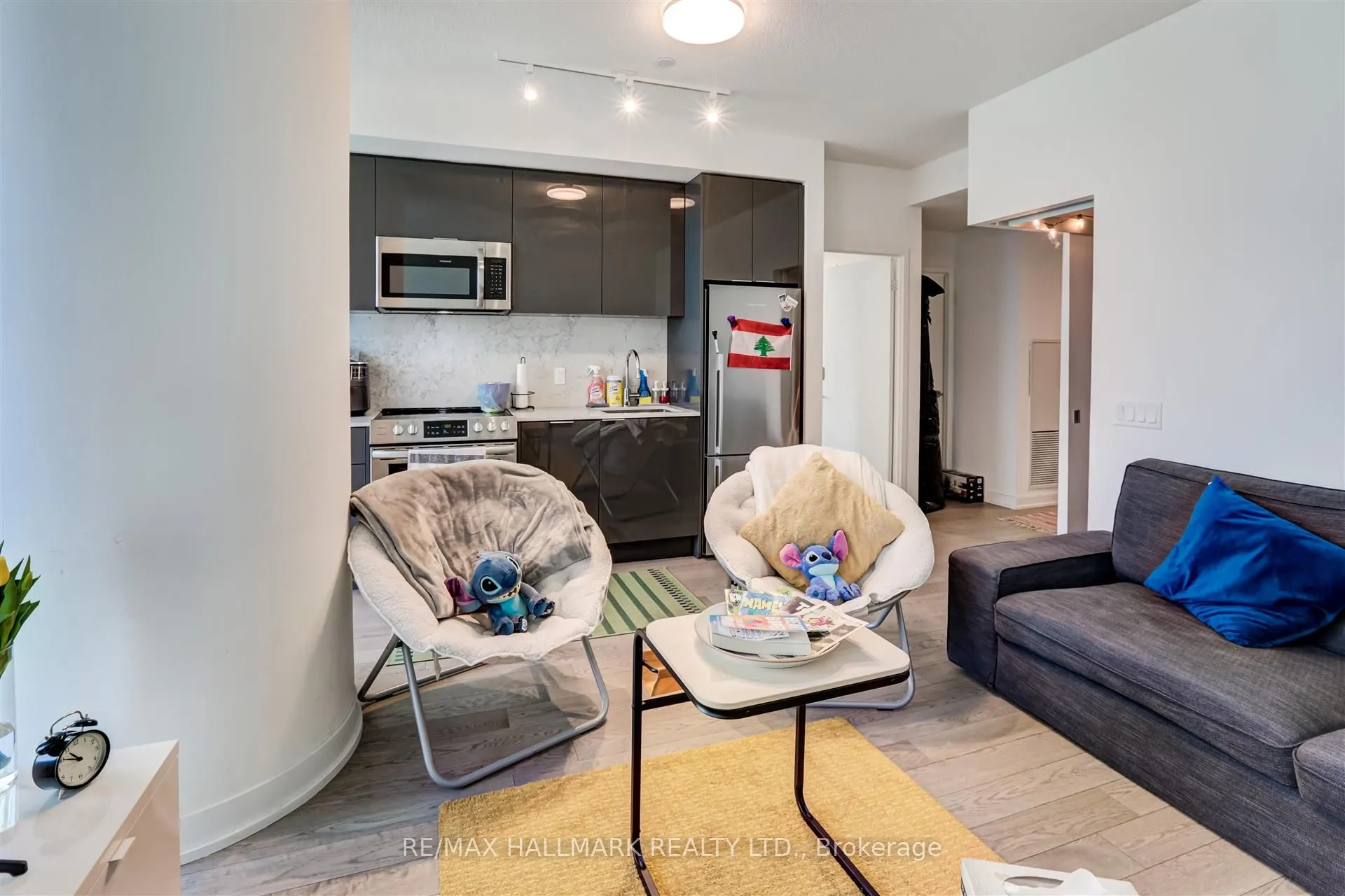 25 Richmond Street E, #2406