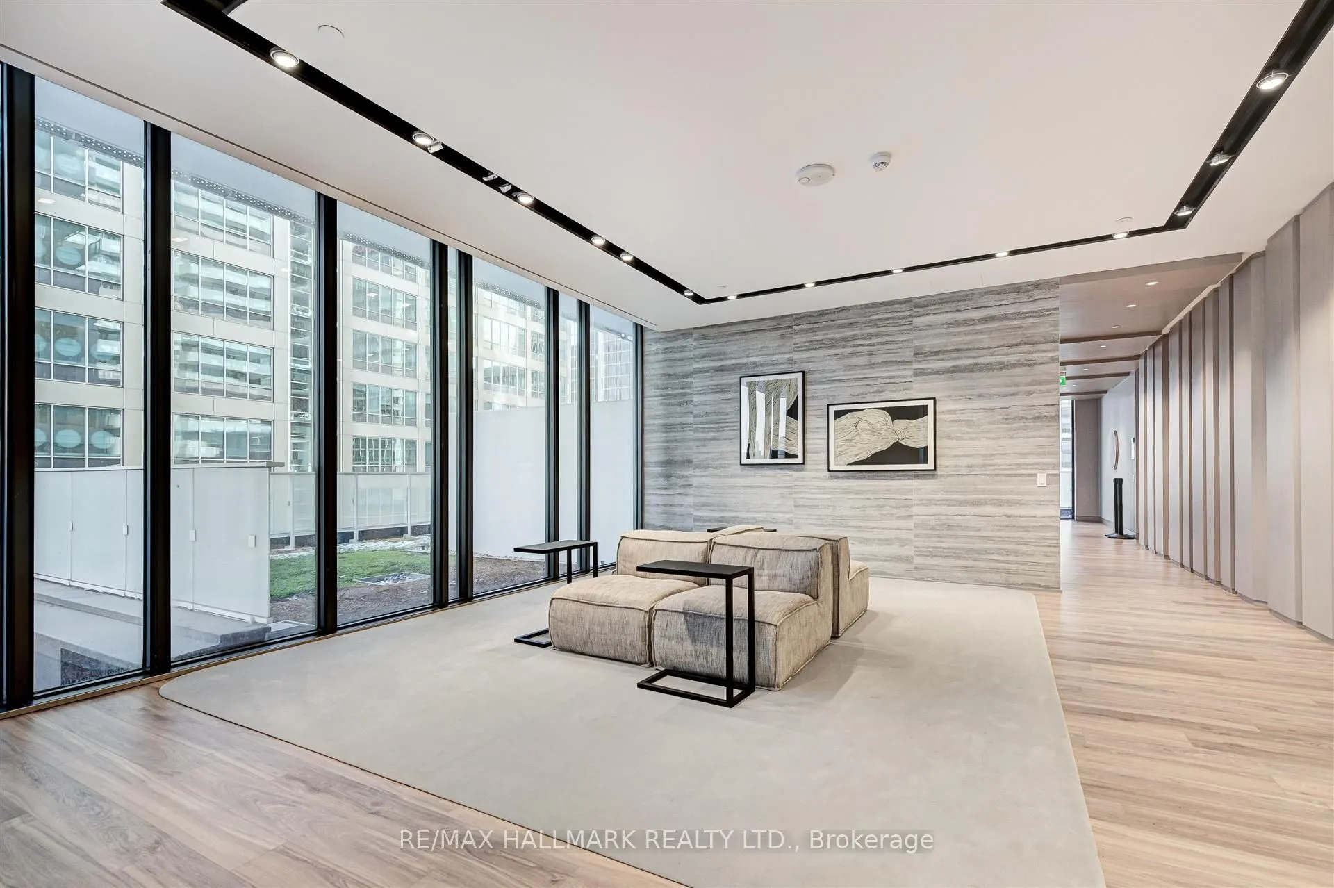 25 Richmond Street E, #2406