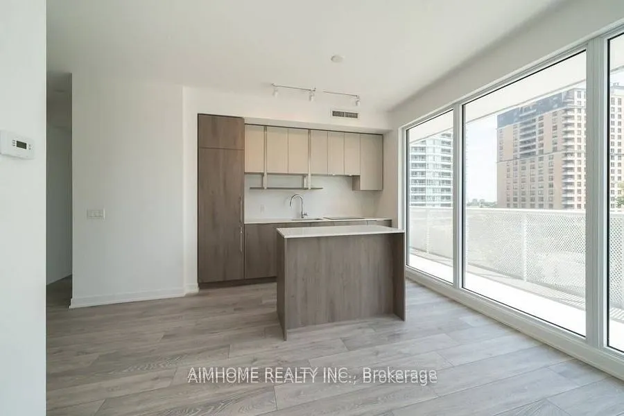 15 Holmes Avenue, #2008