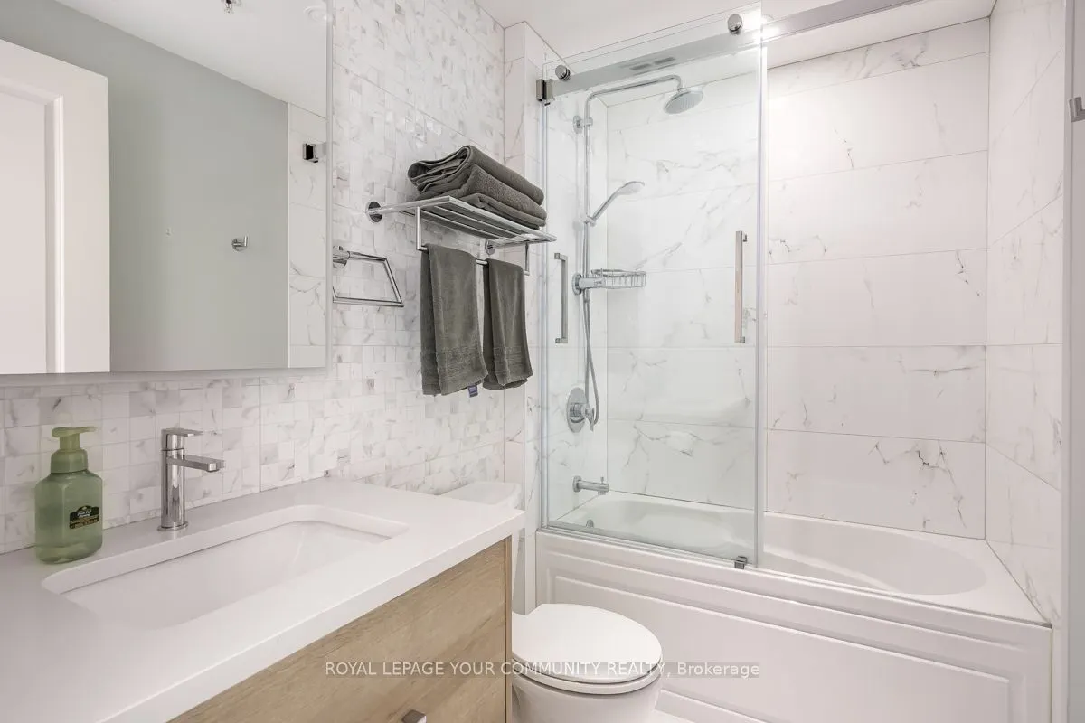 23 Glebe Road W, #414