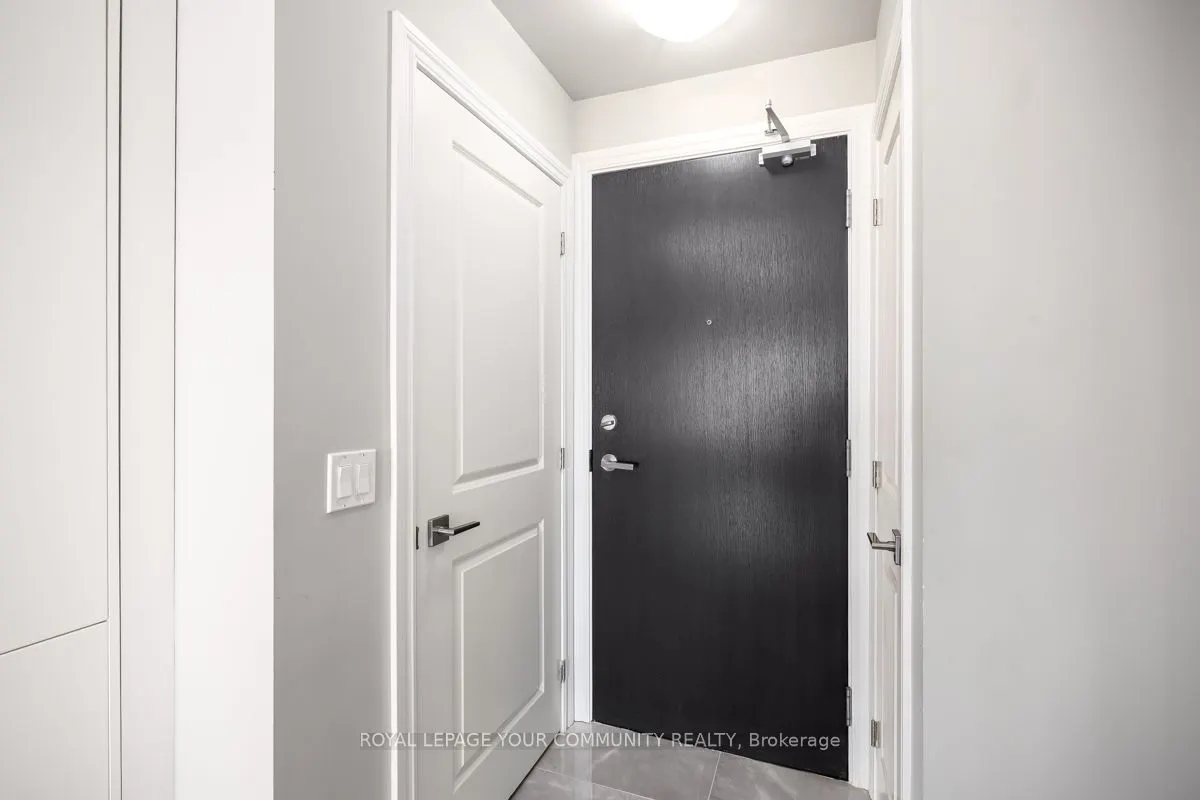 23 Glebe Road W, #414