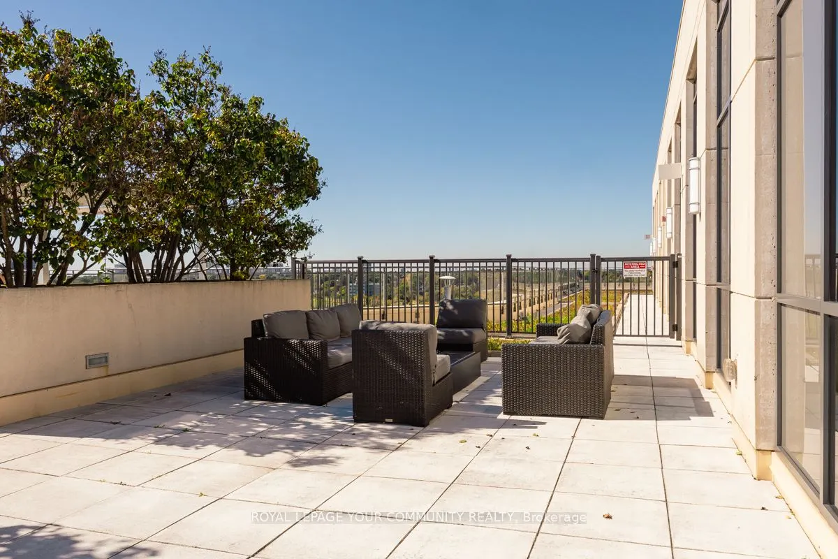 23 Glebe Road W, #414