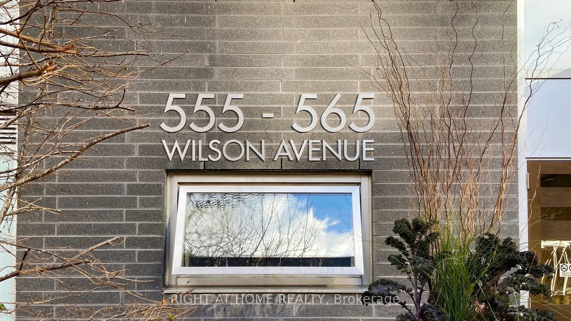 555 Wilson Avenue, #E1208