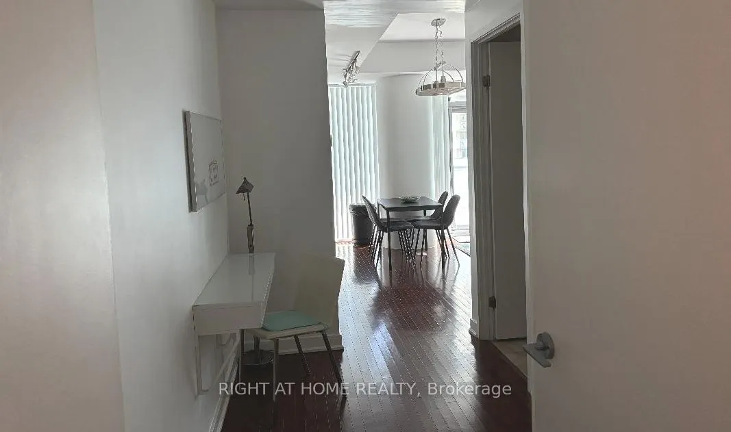 14 York Street, #708