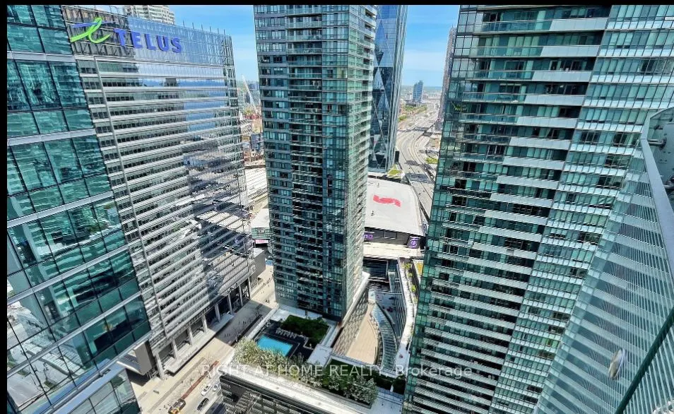 14 York Street, #708