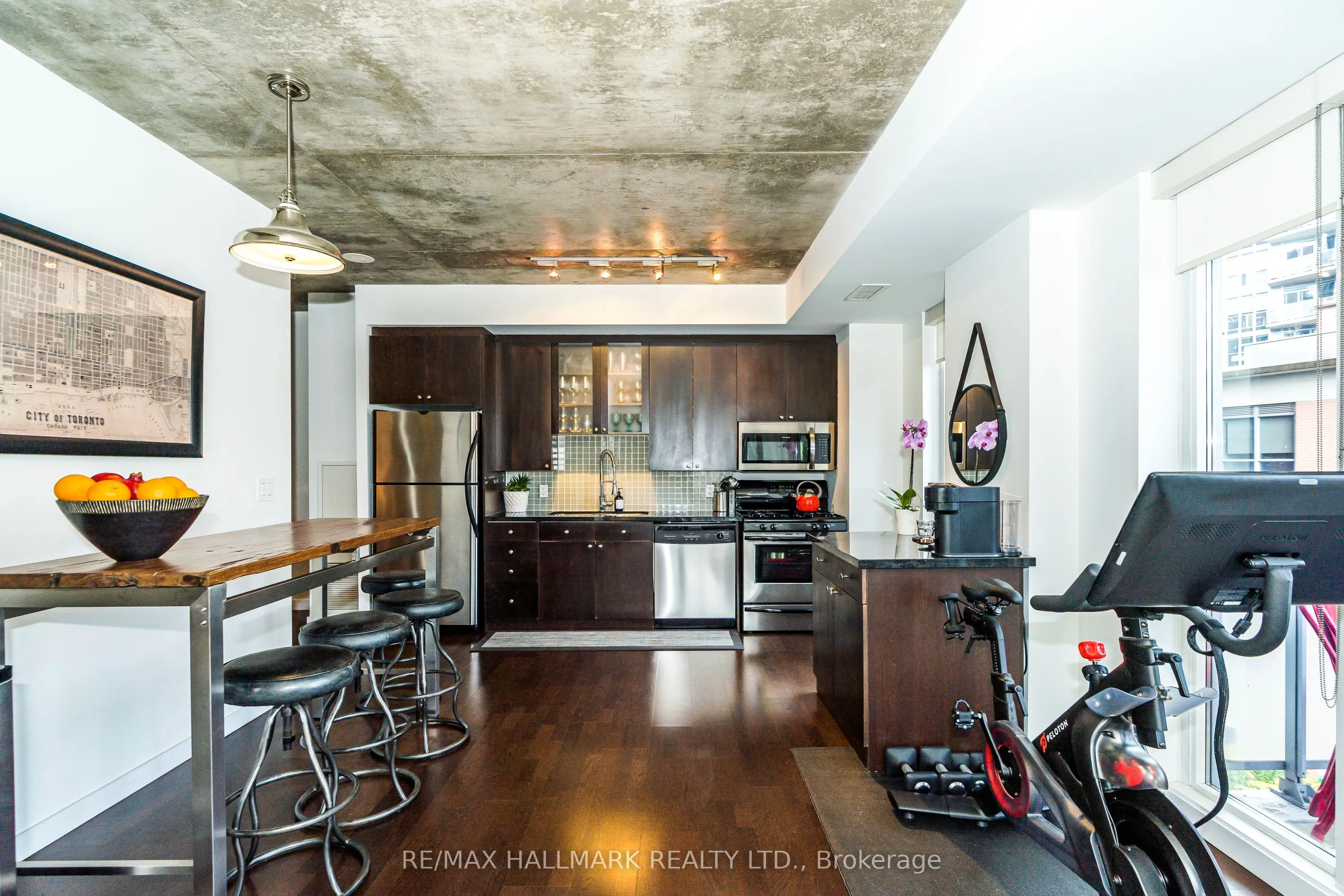 1 Shaw Street, #308