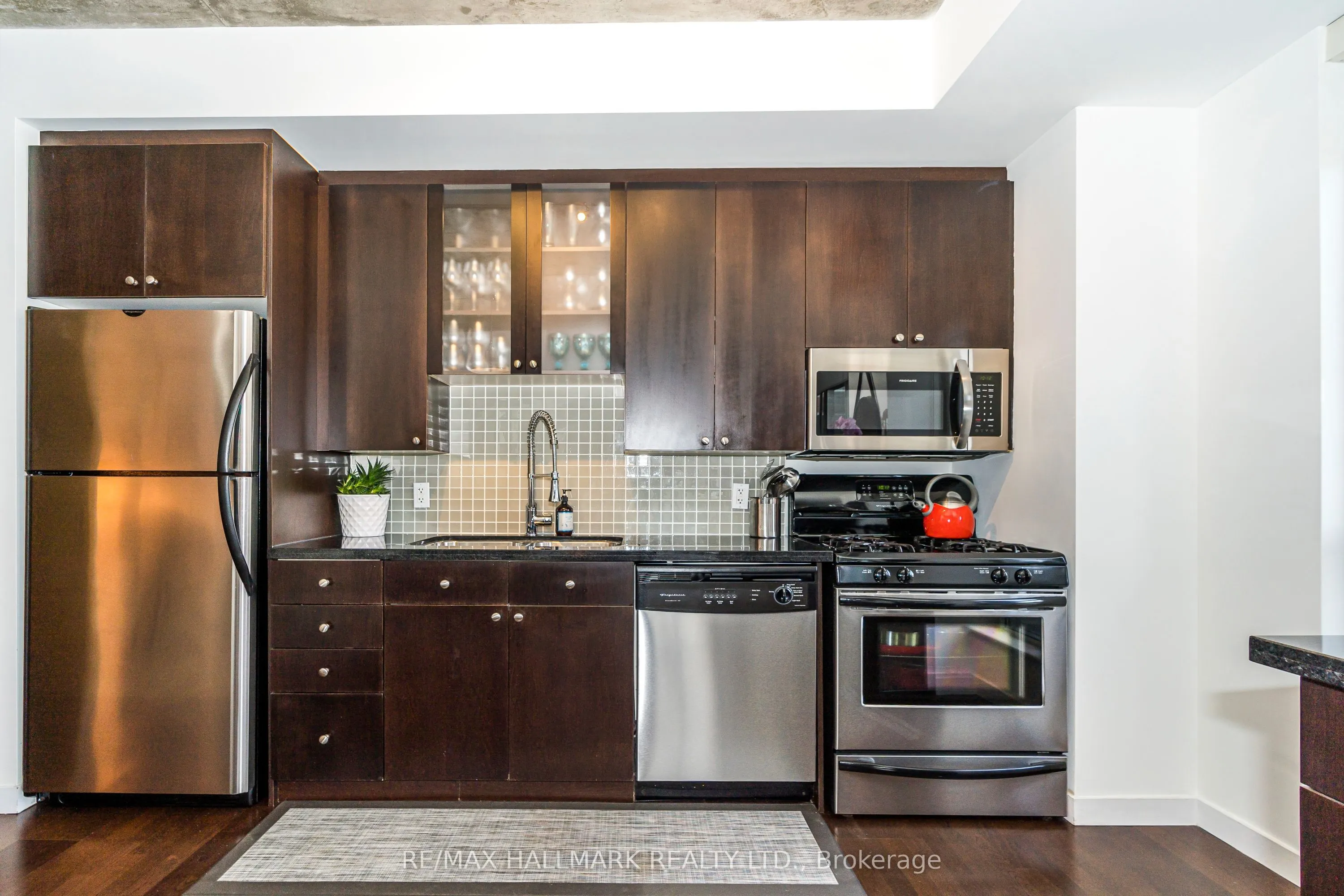 1 Shaw Street, #308