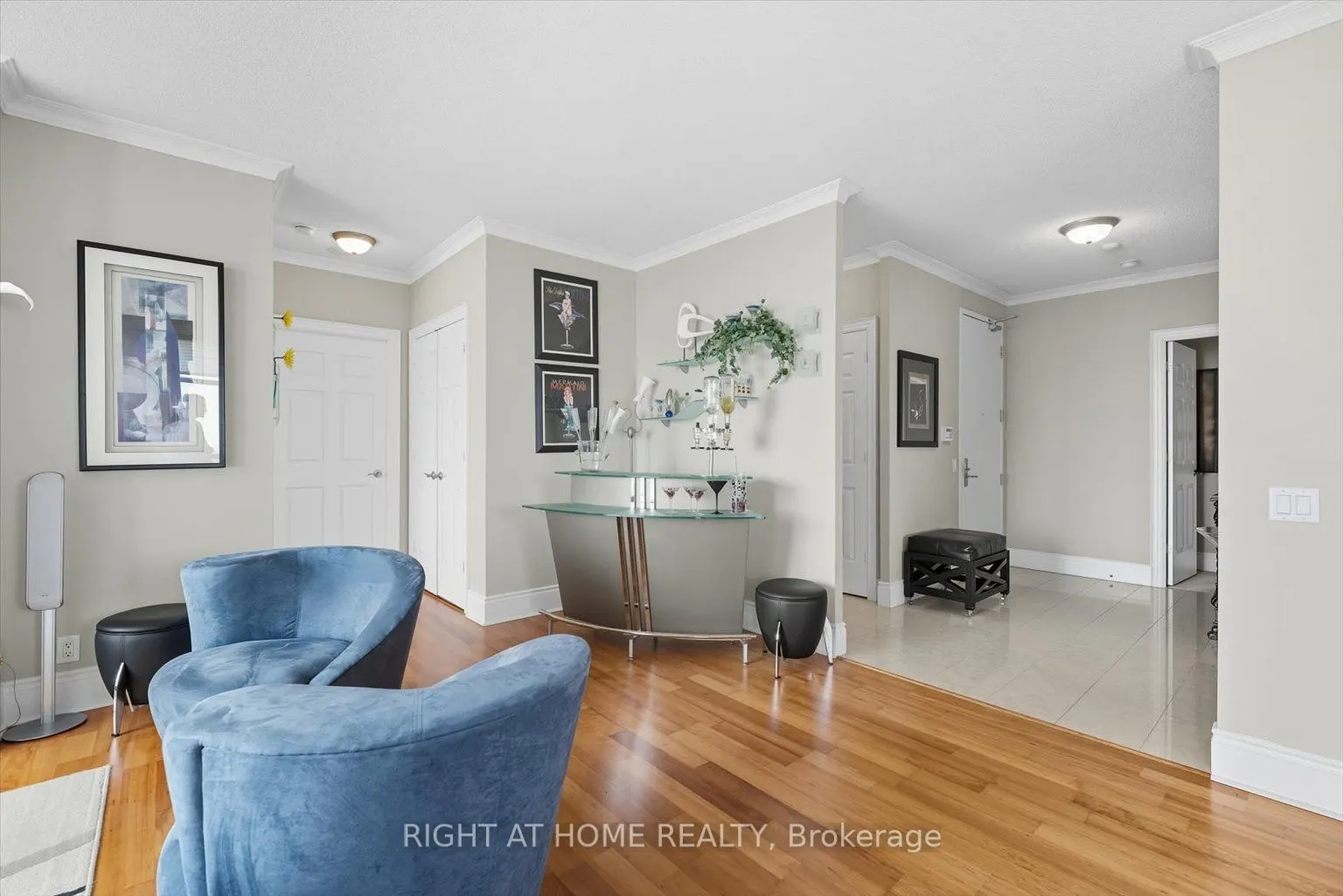 78 Harrison Garden Boulevard, #2302