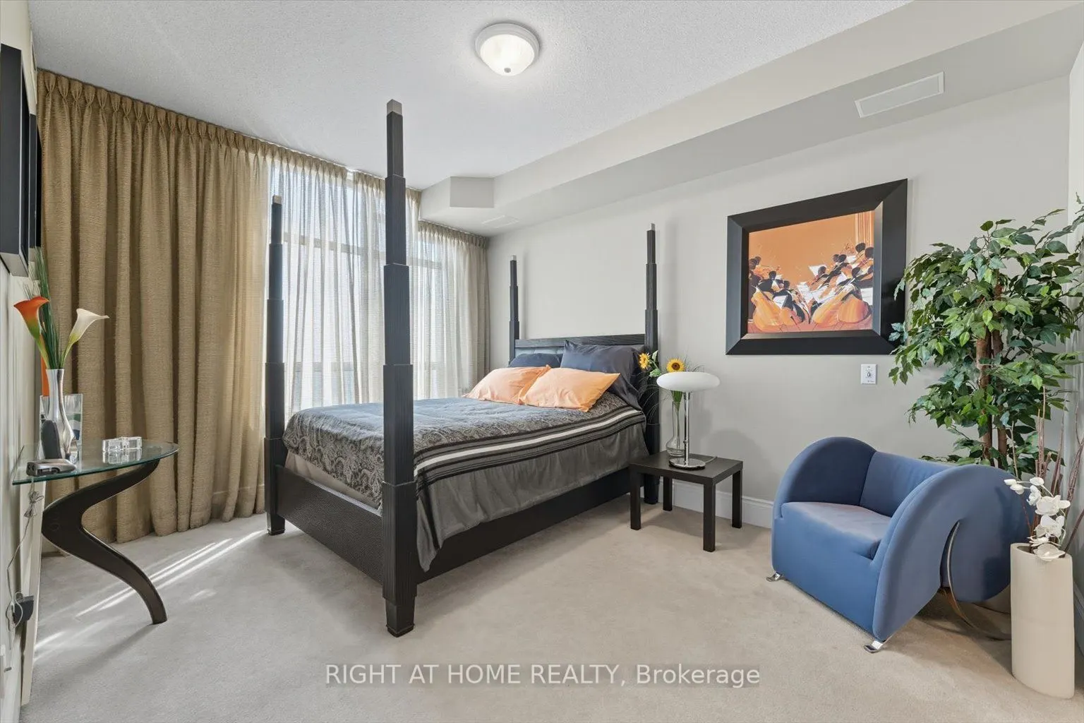 78 Harrison Garden Boulevard, #2302