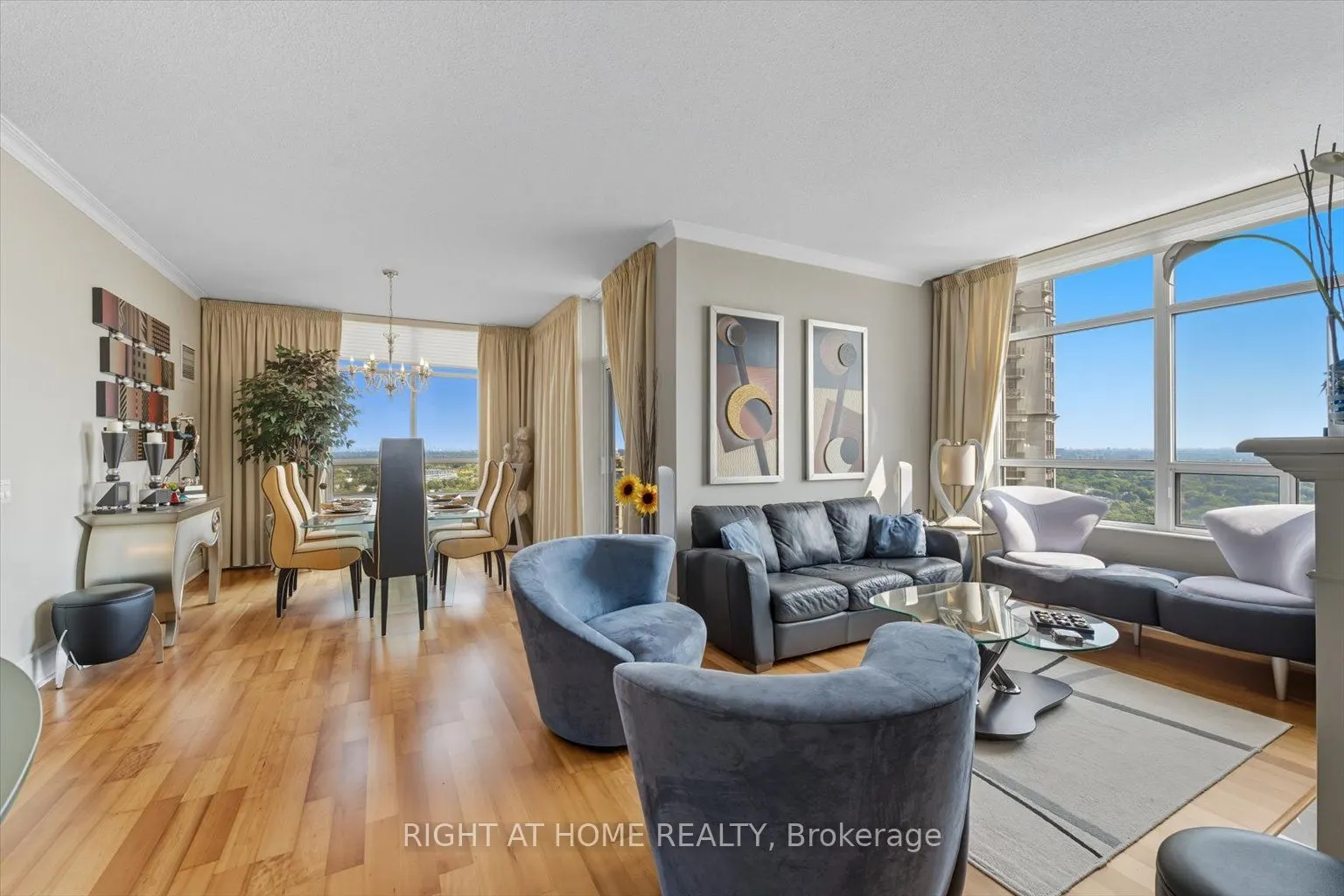 78 Harrison Garden Boulevard, #2302