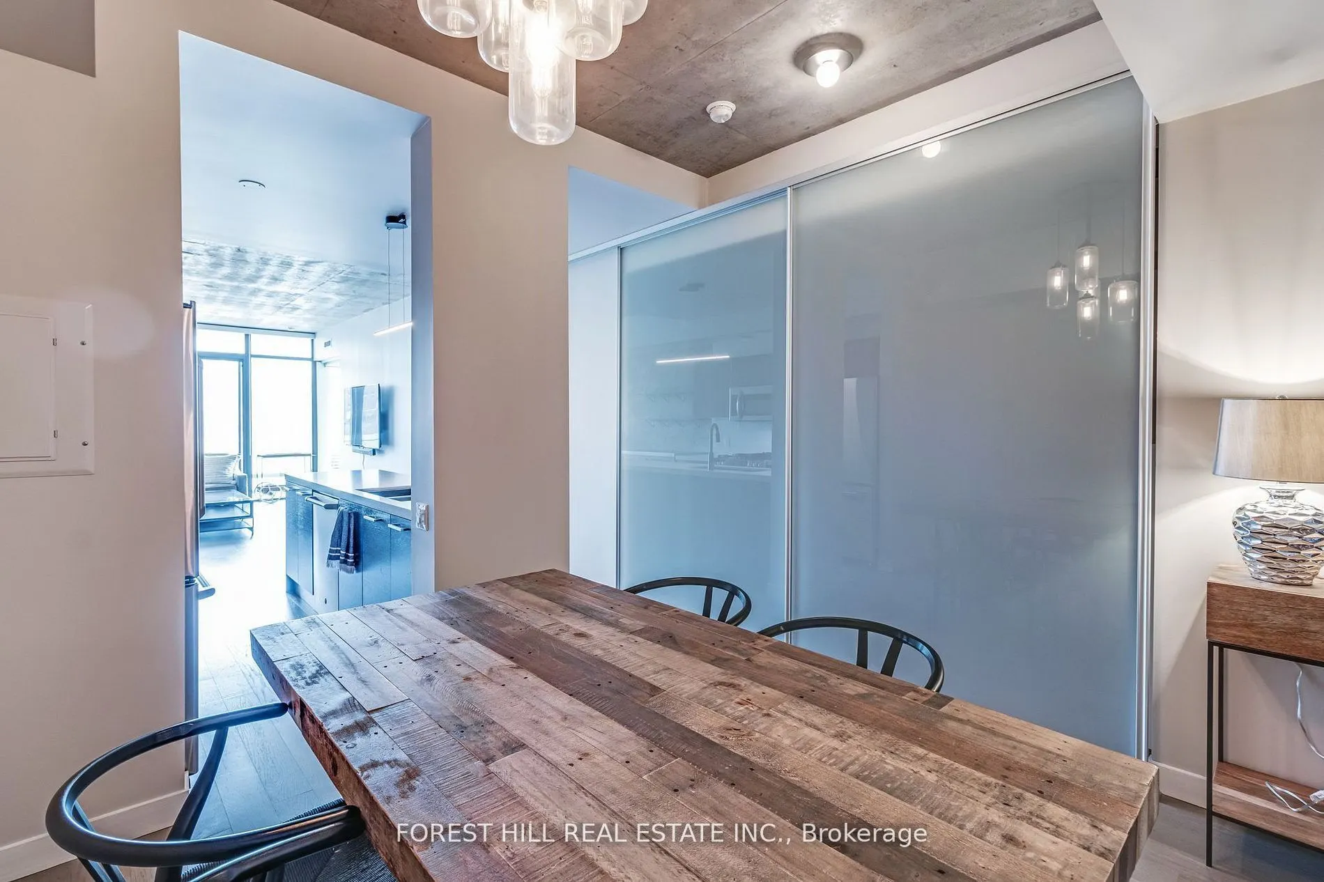 25 Stafford Street, #403
