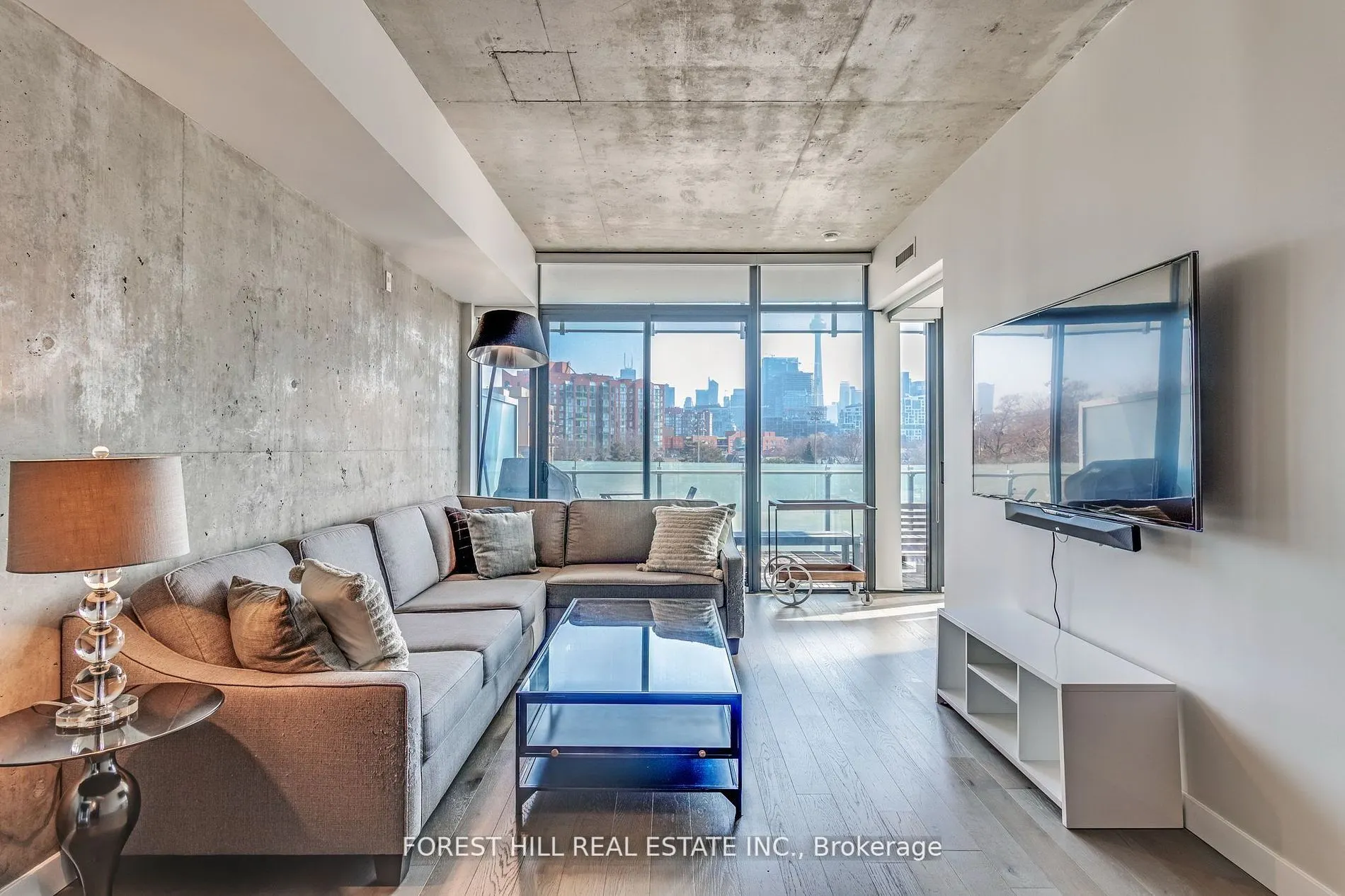 25 Stafford Street, #403