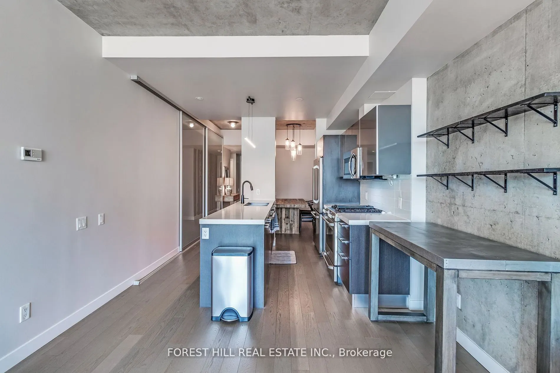 25 Stafford Street, #403