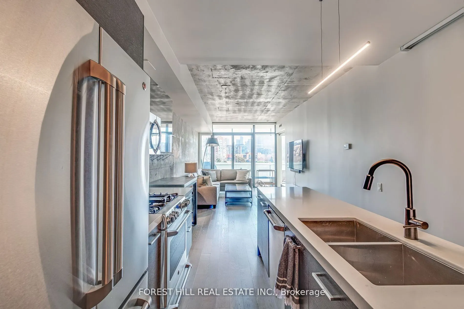 25 Stafford Street, #403